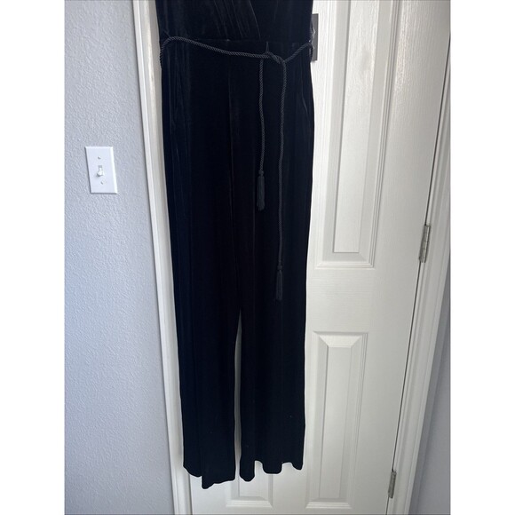 NWT Vince Camino Black Velvet Jumpsuit Surplice Neck Rope Belt Cocktail Size 6 - Picture 7 of 8